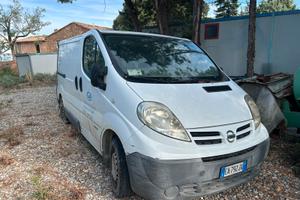Nissan primastar 2.0 tdci