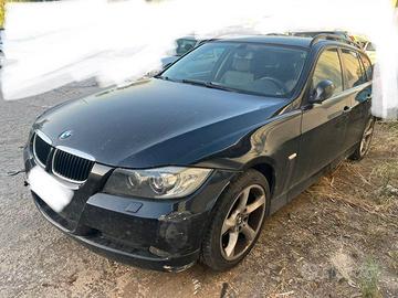 ACCESSORI/RICAMBI BMW 320D ANNO 2006