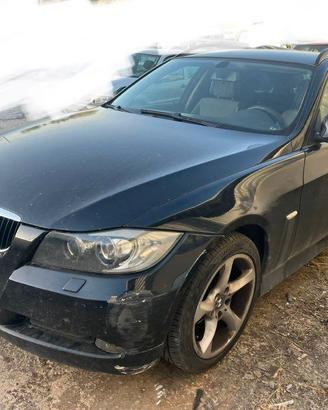 ACCESSORI/RICAMBI BMW 320D ANNO 2006