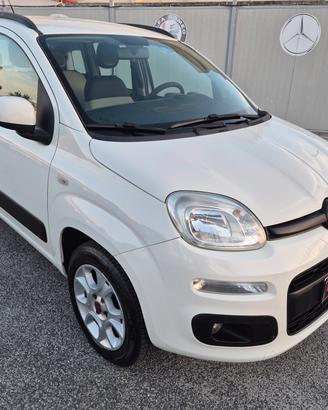 Fiat PANDA 0.9 TwinAir Turbo Natural Power Lounge 
