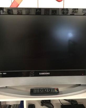 Televisore Samsung 28 Pollici +Digitale terrestre
