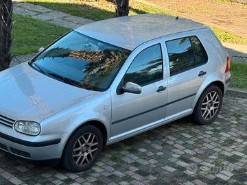 VW Golf IV TDI 90 cv 5p 2001 per neopatentati