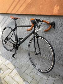 Bici da corsa stile vintage