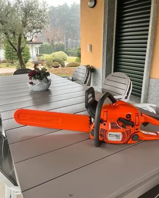 Motosega huvsquarna 450