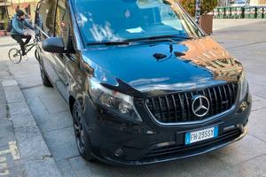 Mercedes Vito autocarro