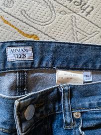 Jeans Giorgio Armani junior. Teen