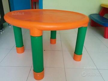 TAVOLO "ARANCIO'"- by Chicco Ottime condizio