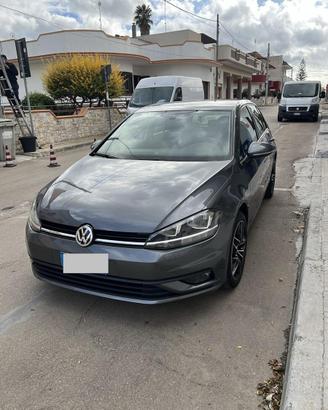 Volkswagen Golf  7 2018