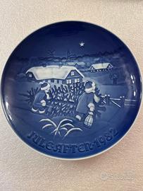 (P9)  1982  Piatto  di  NATALE   B&G