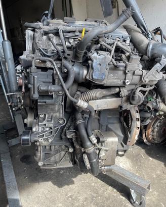 Motore usato Trafic Vivaro Primastar 2.0 DCi M9R