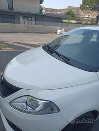  Lancia y 2018 km 58000 1.2 benzina