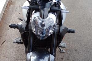 Moto Zontes 350 v