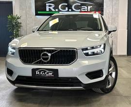 Volvo XC40 D3 AWD Geartronic Momentum