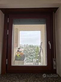 Finestra+Cornice in Legno con Doppio Vetro 92x120
