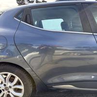 PORTIERA POSTERIORE DESTRA RENAULT Clio Serie IV 8