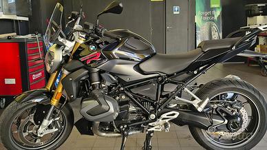 BMW 1250 R pari al nuovo