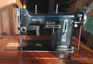 Macchina da cucire Necchi