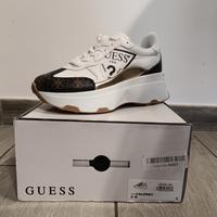 sneakers donna GUESS alte