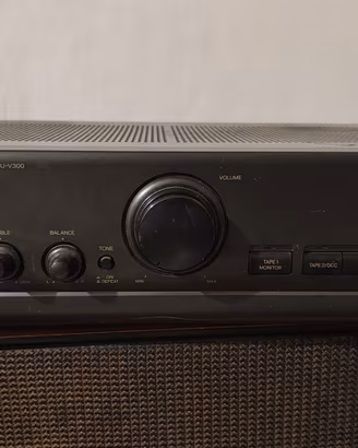 Amplificatore Technics SU-V300