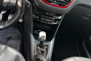Peugeot 208 gti