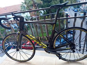 Bici Scott Foil in carbonio