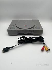 PlayStation 1 SCPH-7502 – NON funzionante