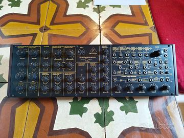 Behringer K2 sintetizzatore
