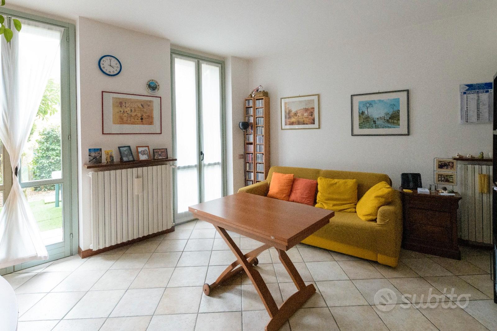 Bilocale a Crosio della Valle Appartamenti In vendita a Varese