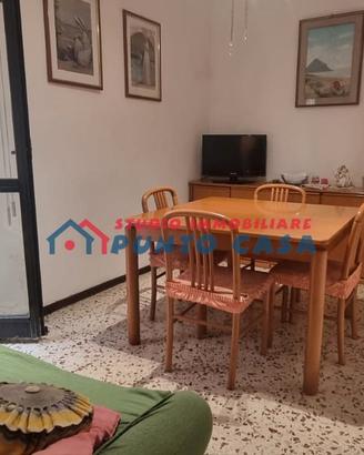 CENTRO STORICO - Via San F. D'Assisi - 3 vani