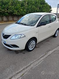 Lancia New Ypsilon 
