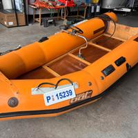 Gommone Bat 5 posti e motore Mercury 20cv
