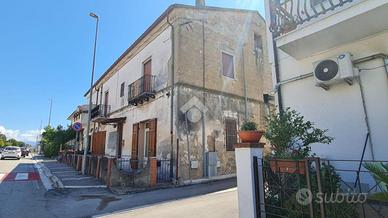 CASA INDIPENDENTE A DUGENTA