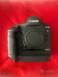 Canon EOS 1 - DX III