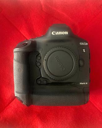 Canon EOS 1 - DX III