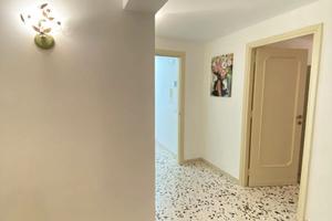 APPARTAMENTO RISTRUTTURATO A € 300 A POSTO LETTO