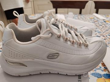 Scarpe skechers