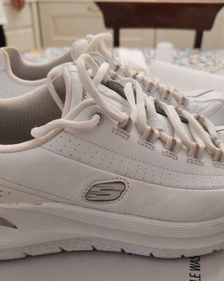 Scarpe skechers