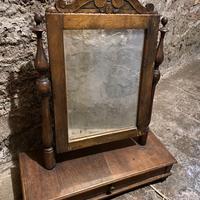 PICCOLA SPECCHIERA IN LEGNO DA TOILETTE