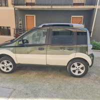 PANDA CROSS 4x4 NESSUN LAVORO DA ESEGUIRE. GANCIO