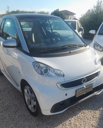 Smart ForTwo 1000 52 kW MHD coupé passion