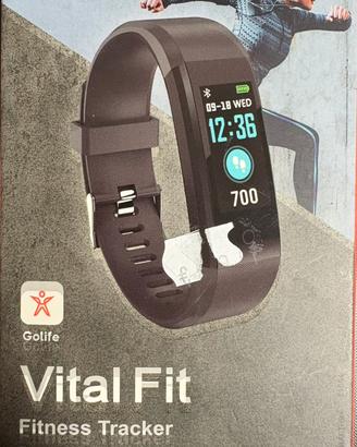 Smartwatch fitness tracker GoLife