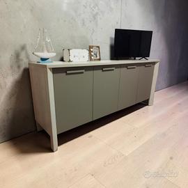Madia/Credenza 