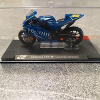 modellino Yamaha YZR-M1