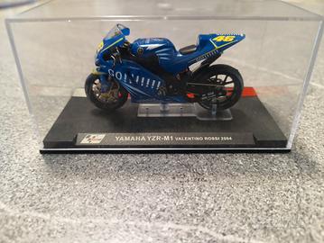 modellino Yamaha YZR-M1