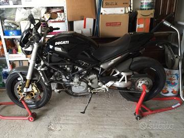 Ducati Monster S4 R 996