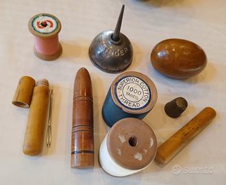 Set di oggetti per cucire mano e singer