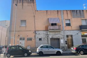 Locale commerciale in via Madonna di Fatima