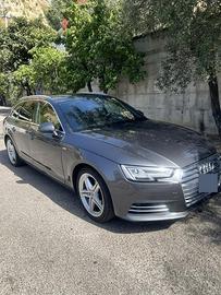 AUDI A4 AVANT S TRONIC SPORT