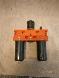 Regolatore di pressione per aria