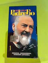 2 video Cassette Film Padre pio